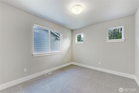 19233 Meridian Drive SE Bothell WA 98012