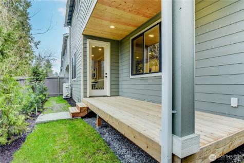 19233 Meridian Drive SE Bothell WA 98012