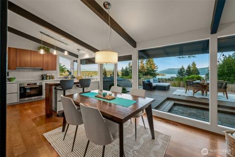 17825 NE 9th Street Bellevue WA 98008