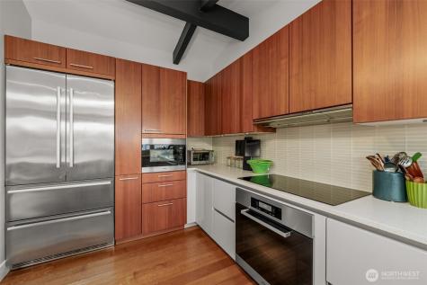 17825 NE 9th Street Bellevue WA 98008