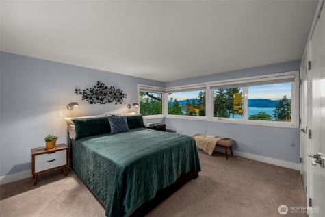 17825 NE 9th Street Bellevue WA 98008