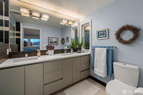 17825 NE 9th Street Bellevue WA 98008