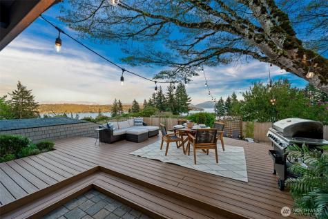 17825 NE 9th Street Bellevue WA 98008