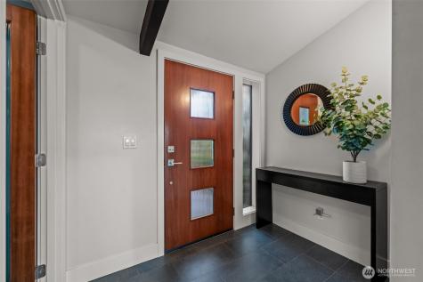 17825 NE 9th Street Bellevue WA 98008