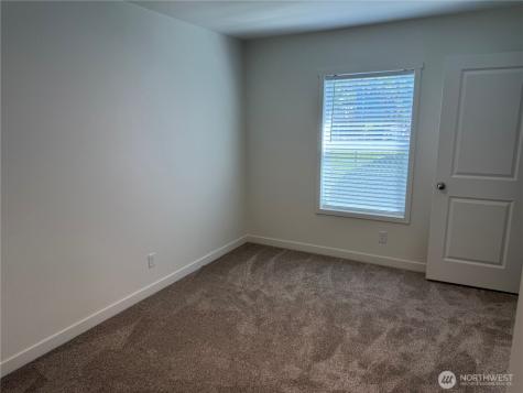 402 Maple Avenue Sunnyside WA 98944