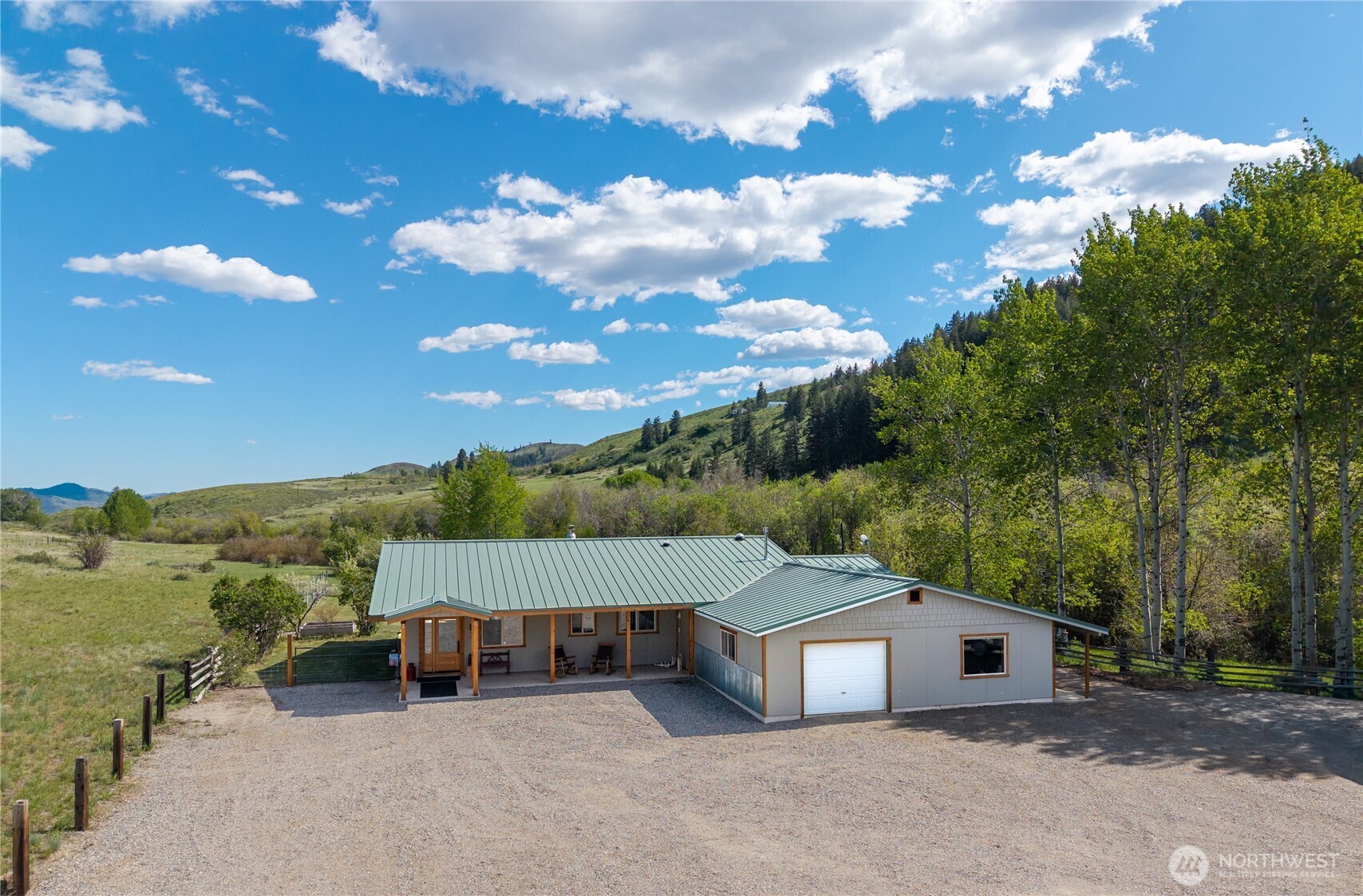 446 Rendezvous Road Winthrop WA 98862