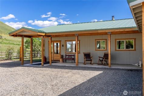 446 Rendezvous Road Winthrop WA 98862