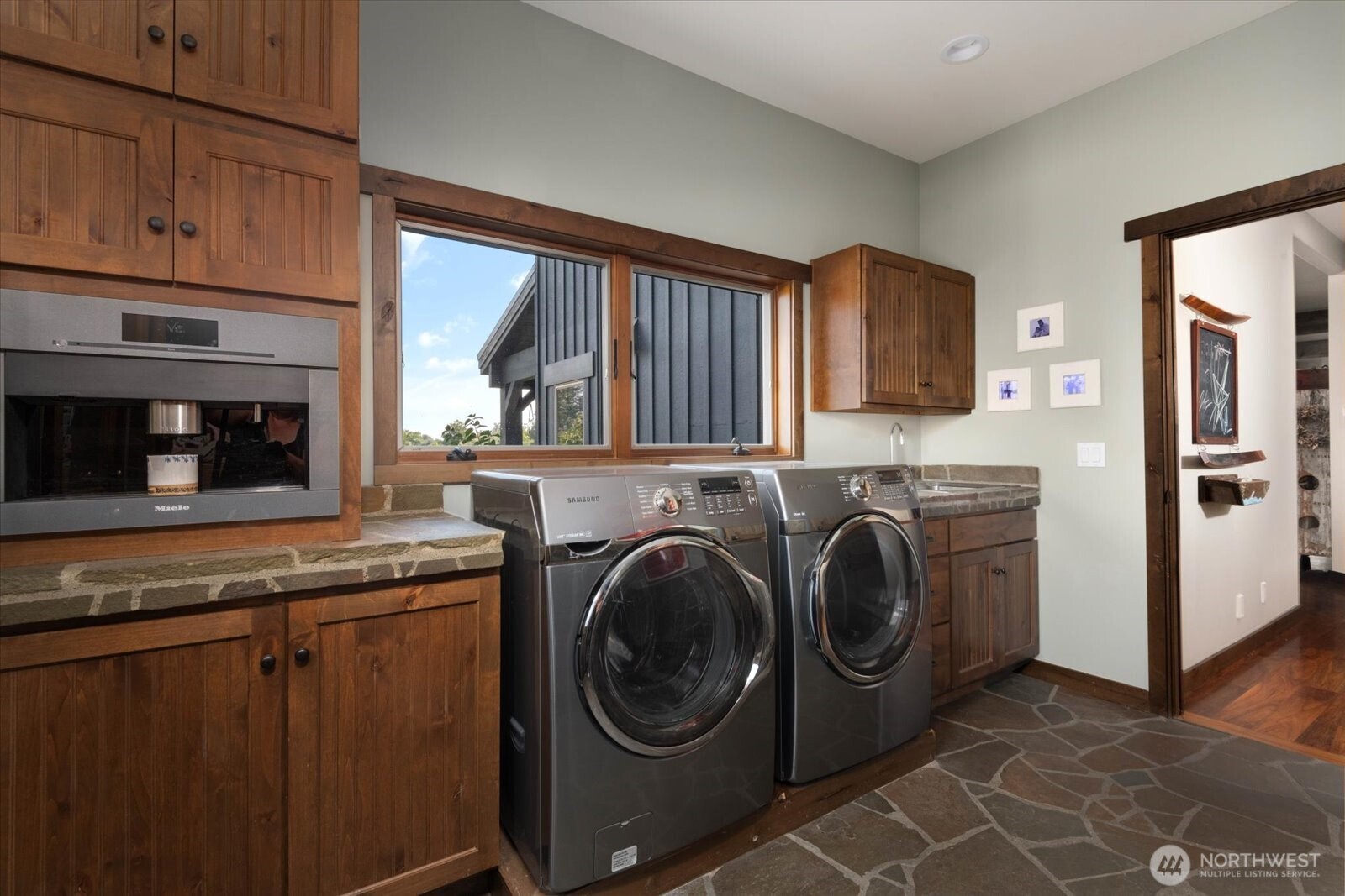 90705 N Yakima River Drive West Richland WA 99353