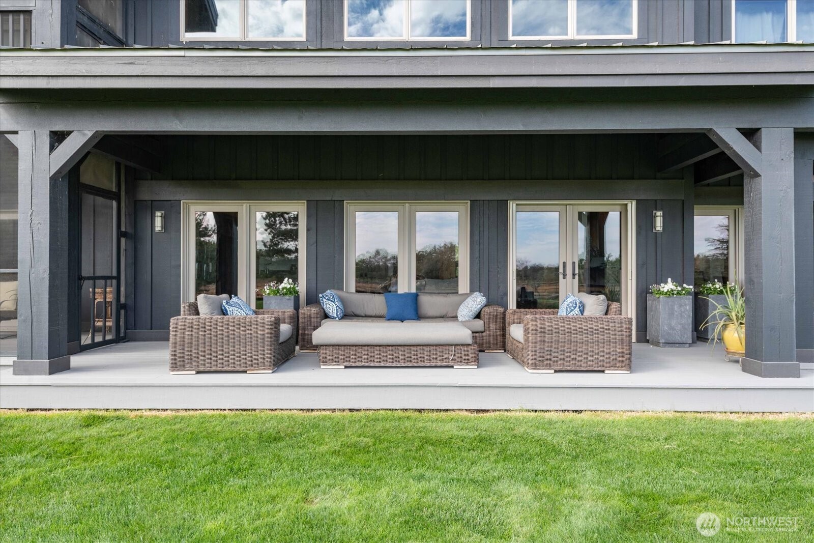 90705 N Yakima River Drive West Richland WA 99353