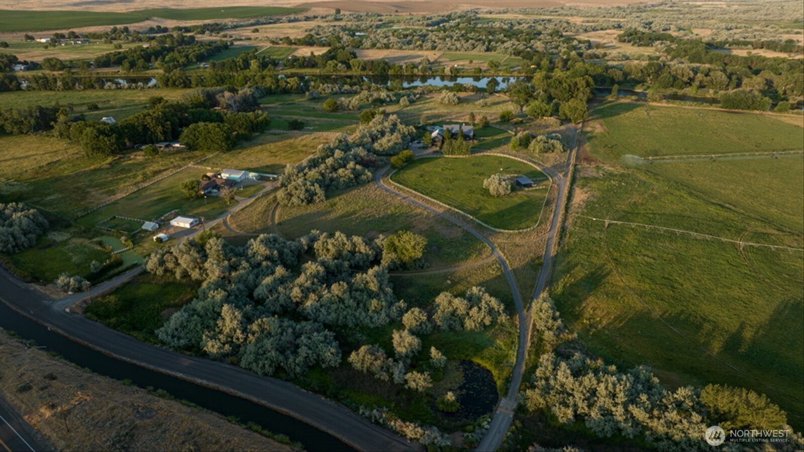 90705 N Yakima River Drive West Richland WA 99353