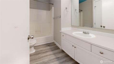 4124 Kapalea Way SE Lacey WA 98503
