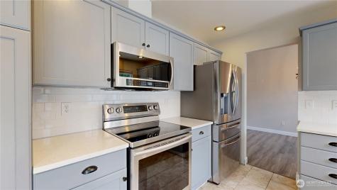 4124 Kapalea Way SE Lacey WA 98503