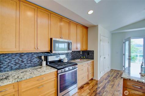 23799 Copper River Court Mount Vernon WA 98274