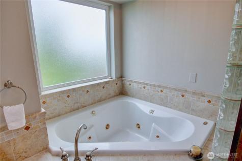 23799 Copper River Court Mount Vernon WA 98274