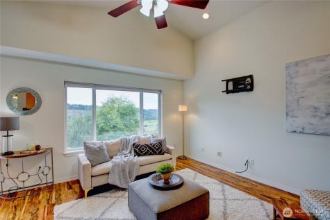 23799 Copper River Court Mount Vernon WA 98274