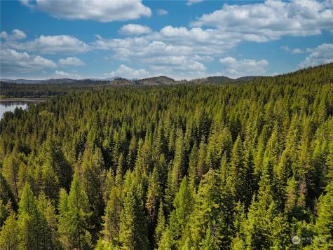 631 Deeter Road Newport WA 99156