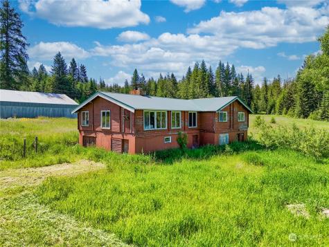 631 Deeter Road Newport WA 99156