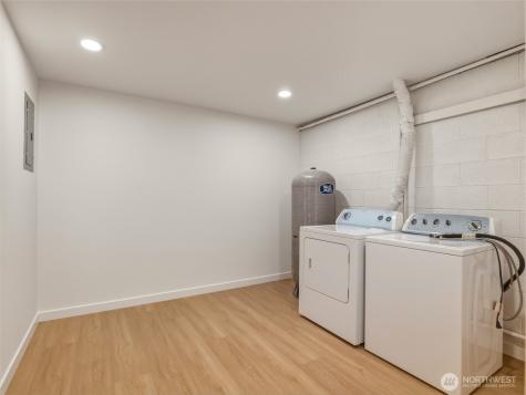 1366 SE SE High Ridge Court Port Orchard WA 98367