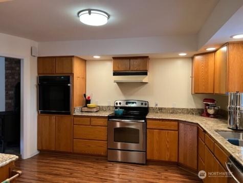 13 Raistakka Road Rosburg WA 98643