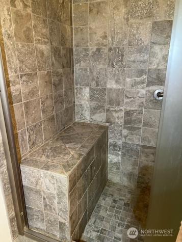 13 Raistakka Road Rosburg WA 98643