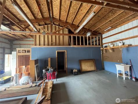 13 Raistakka Road Rosburg WA 98643