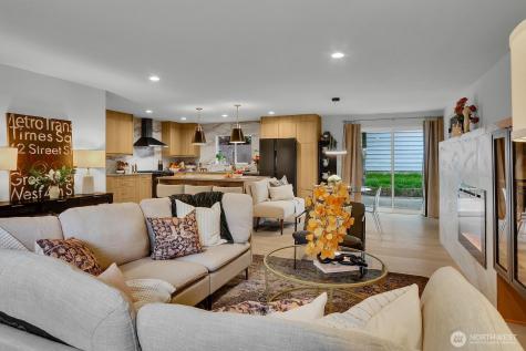 19326 66th Avenue W Lynnwood WA 98036