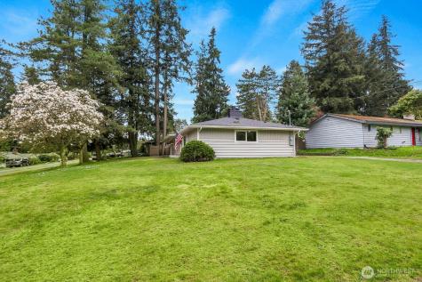 19326 66th Avenue W Lynnwood WA 98036