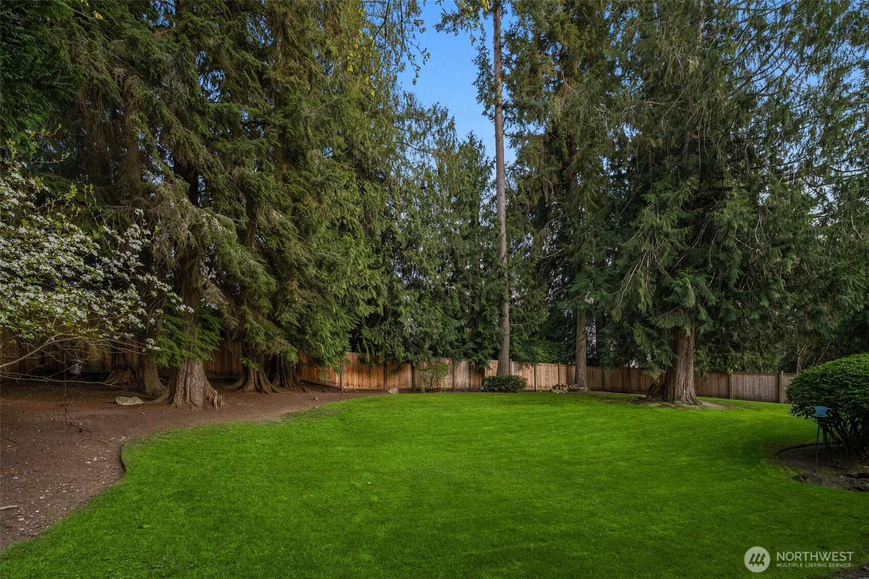 19619 NE 129th Way Woodinville WA 98077