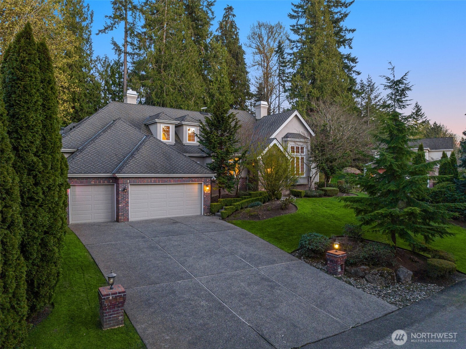 19619 NE 129th Way Woodinville WA 98077