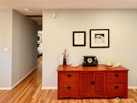 15934 SE 41st Place Bellevue WA 98006