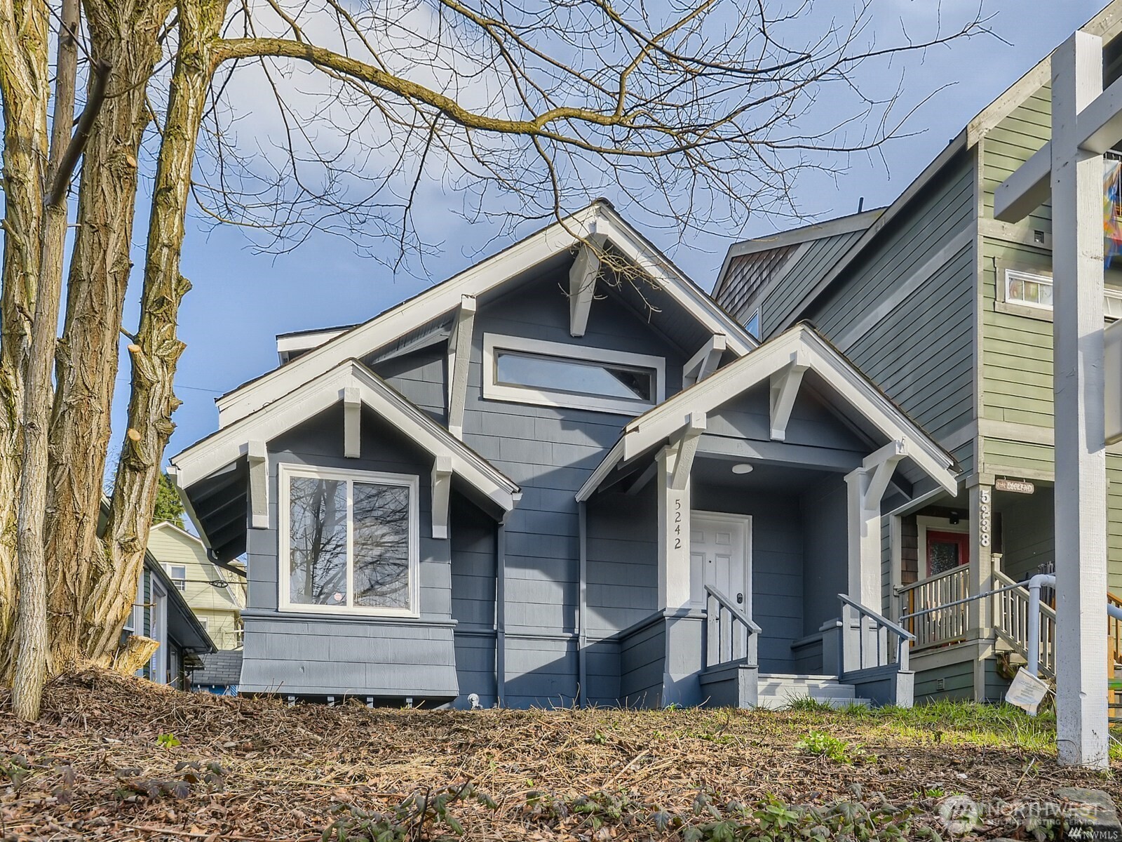 5242 11 Avenue NE Seattle WA 98105