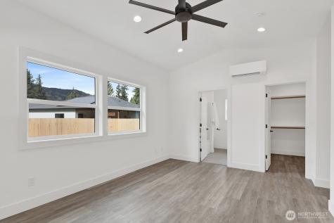 8679 Bell Court Maple Falls WA 98266
