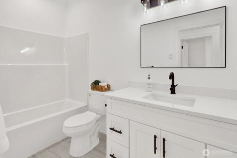 8679 Bell Court Maple Falls WA 98266