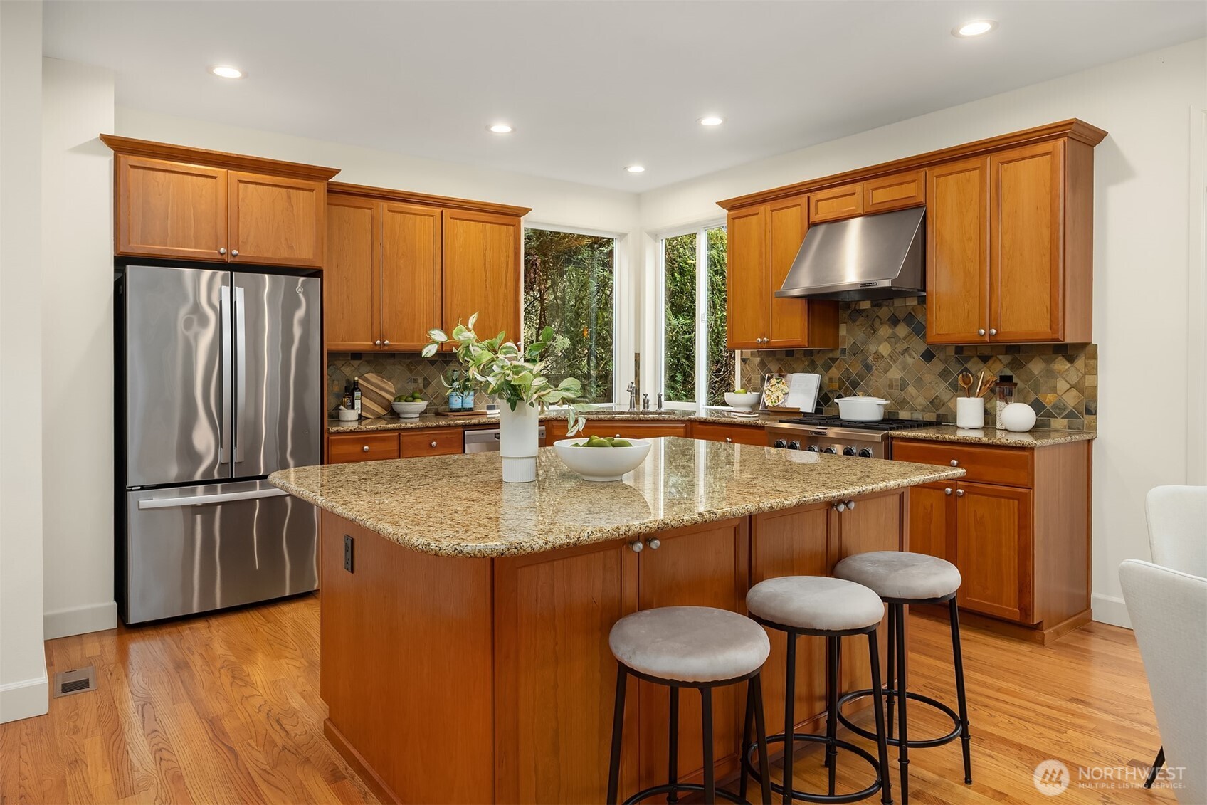 1306 275th Place SE Sammamish WA 98075