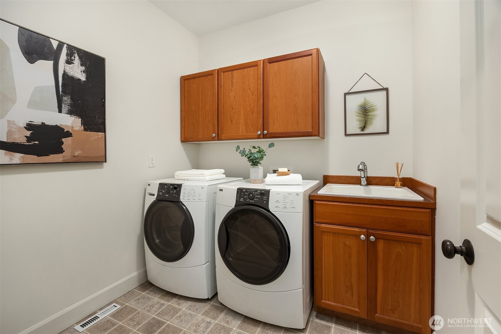1306 275th Place SE Sammamish WA 98075