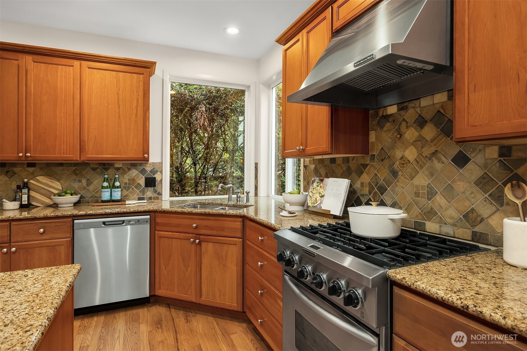 1306 275th Place SE Sammamish WA 98075