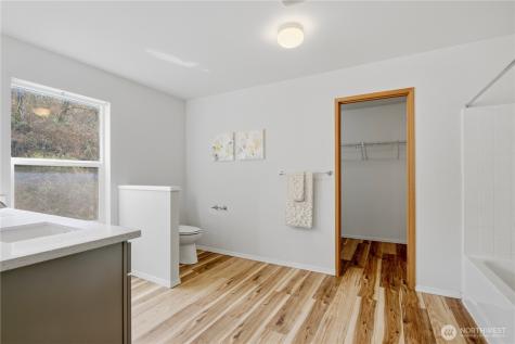 134 Index Avenue SE Renton WA 98056