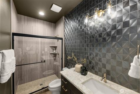 2131 96th Avenue Ct E Edgewood WA 98371