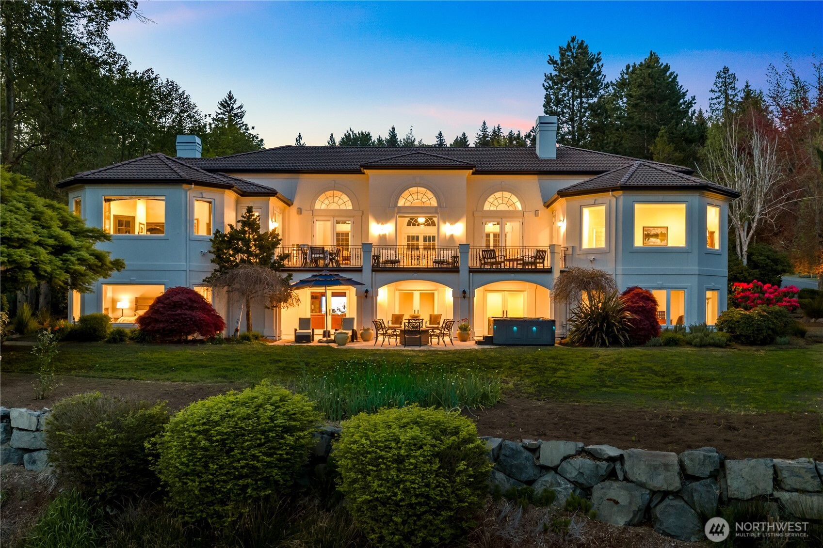4145 Peregrine Point Way SE Sammamish WA 98075