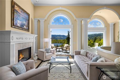 4145 Peregrine Point Way SE Sammamish WA 98075