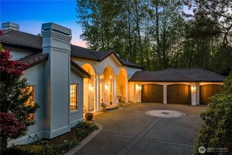 4145 Peregrine Point Way SE Sammamish WA 98075