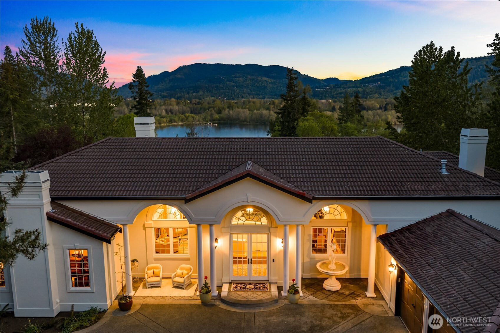4145 Peregrine Point Way SE Sammamish WA 98075