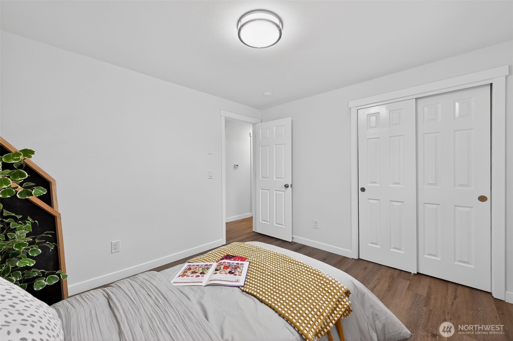 8742 3rd Avenue NW Seattle WA 98117
