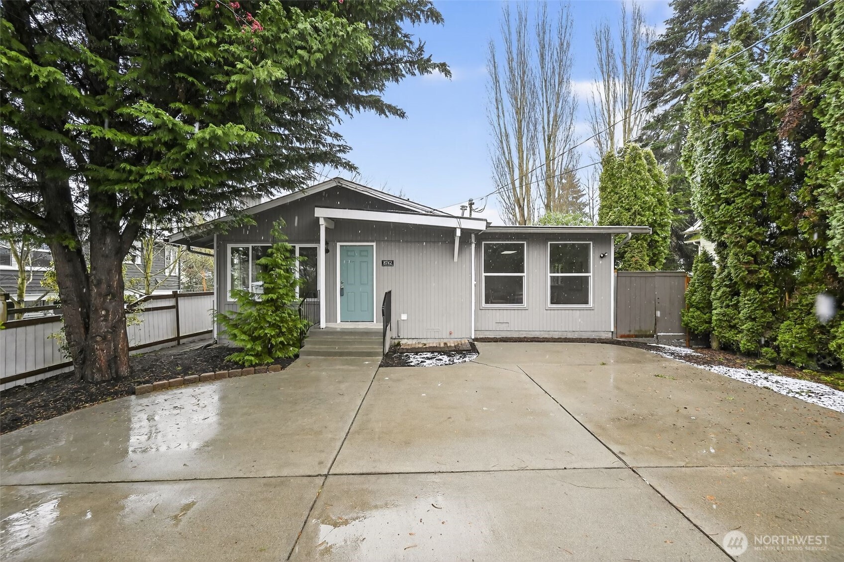 8742 3rd Avenue NW Seattle WA 98117