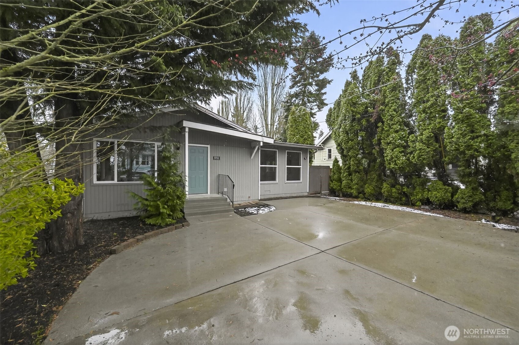 8742 3rd Avenue NW Seattle WA 98117