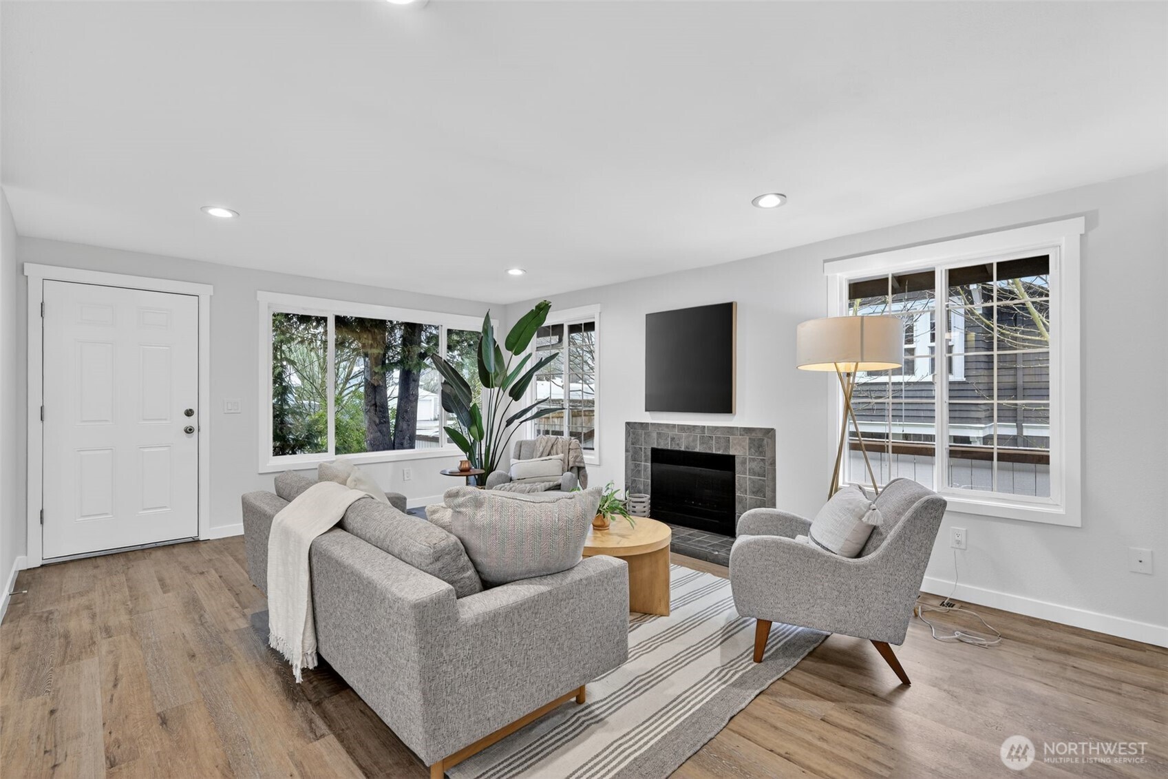8742 3rd Avenue NW Seattle WA 98117