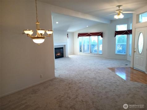 5702 90th Street Court E Puyallup WA 98371