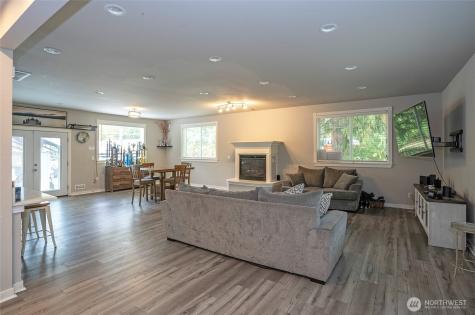 20112 150th Avenue E Graham WA 98338