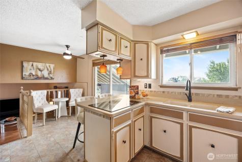 2716 8th Street NE East Wenatchee WA 98802