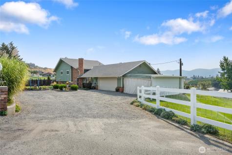 2716 8th Street NE East Wenatchee WA 98802